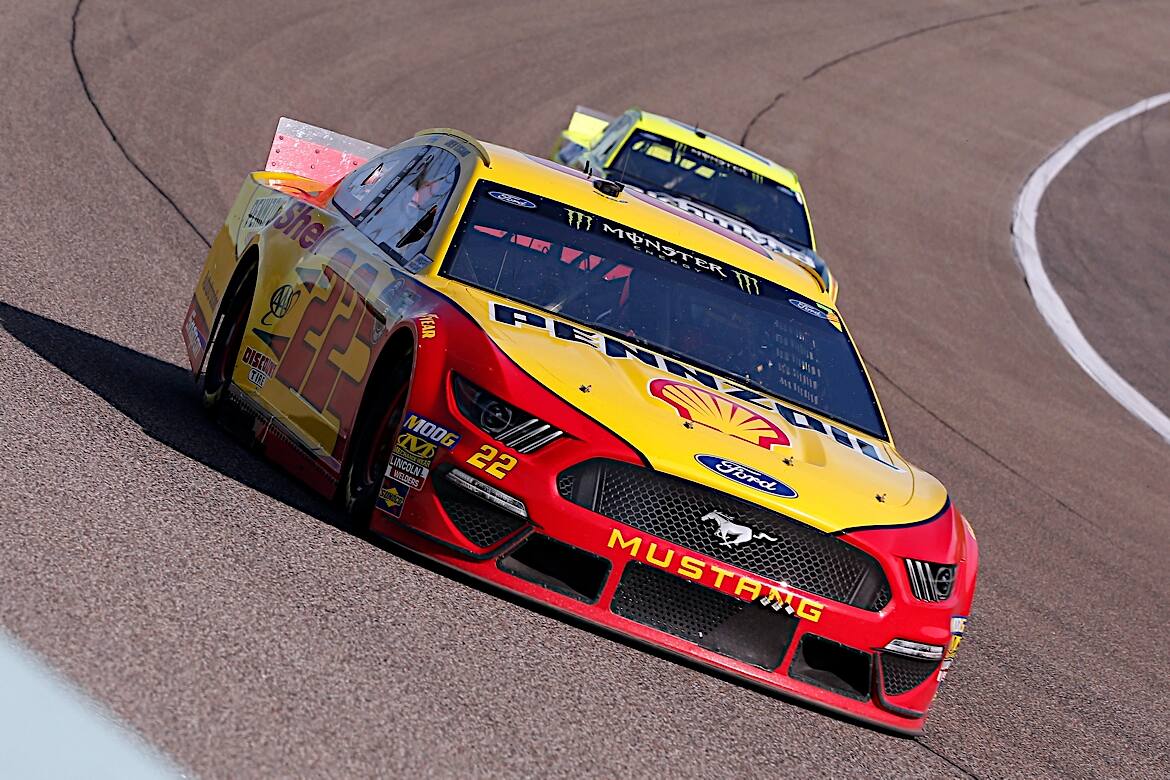 Defending champion Joey Logano (Team Penske) finished fifth. Defending champion Joey Logano (Team Penske) finished fifth.